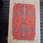 Napperon brodé, motif floral